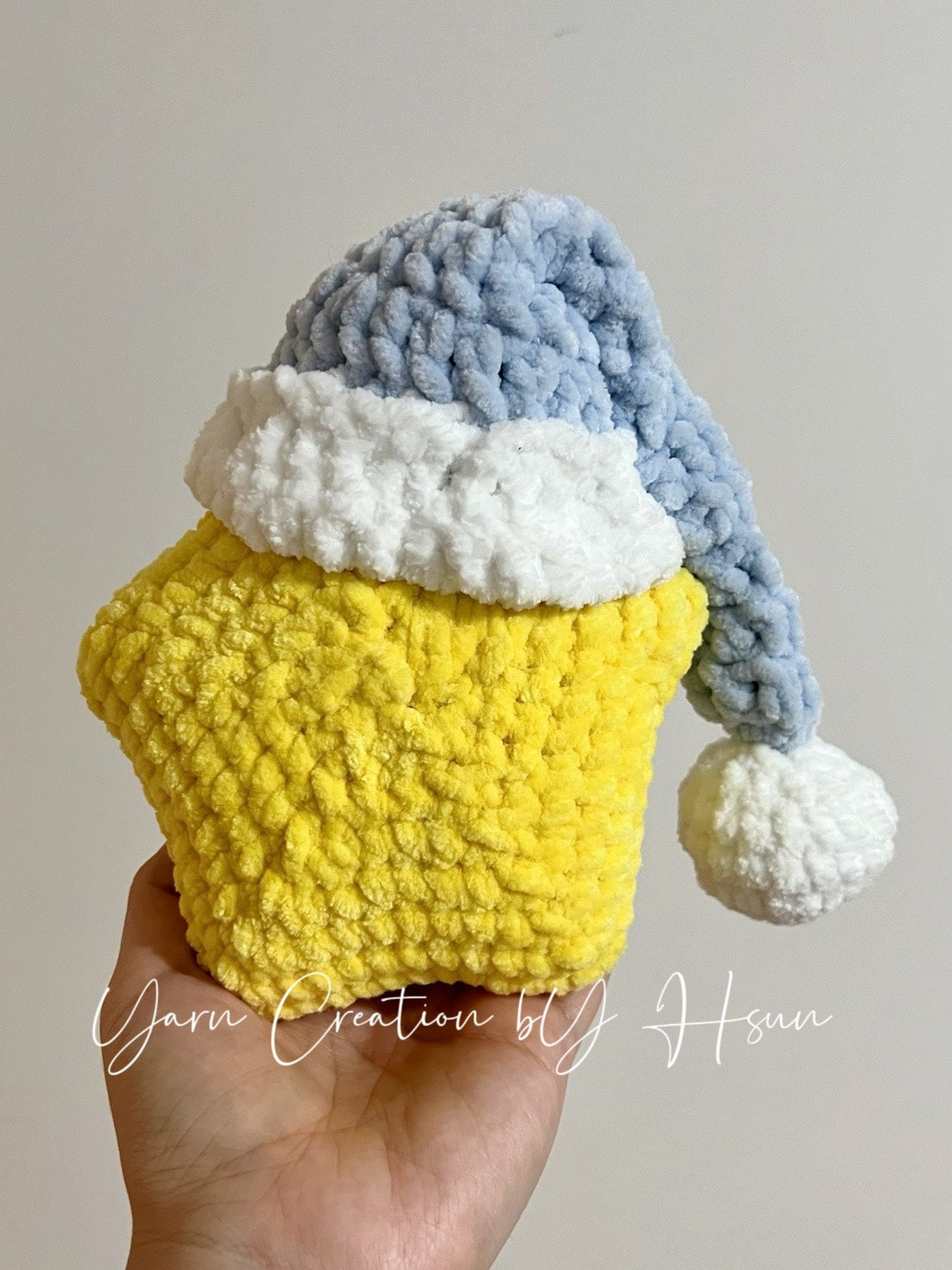 Sleepy Star | Handmade | Crochet Amigurumi | Cute Star Plushie